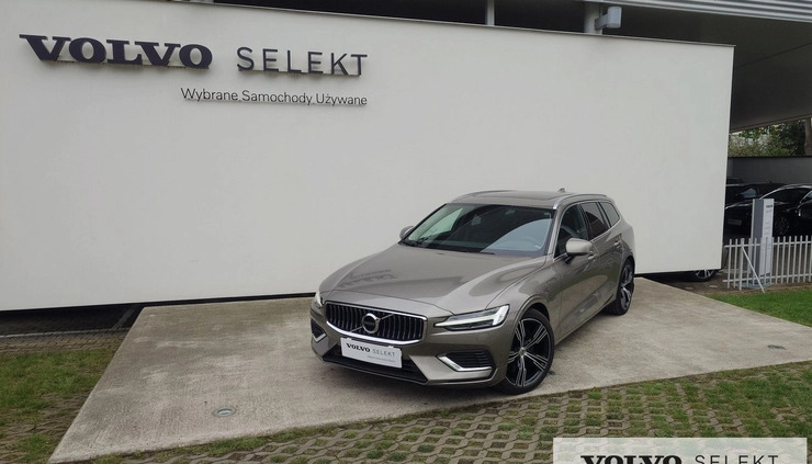 Volvo V60 cena 174900 przebieg: 92665, rok produkcji 2021 z Sulmierzyce małe 781